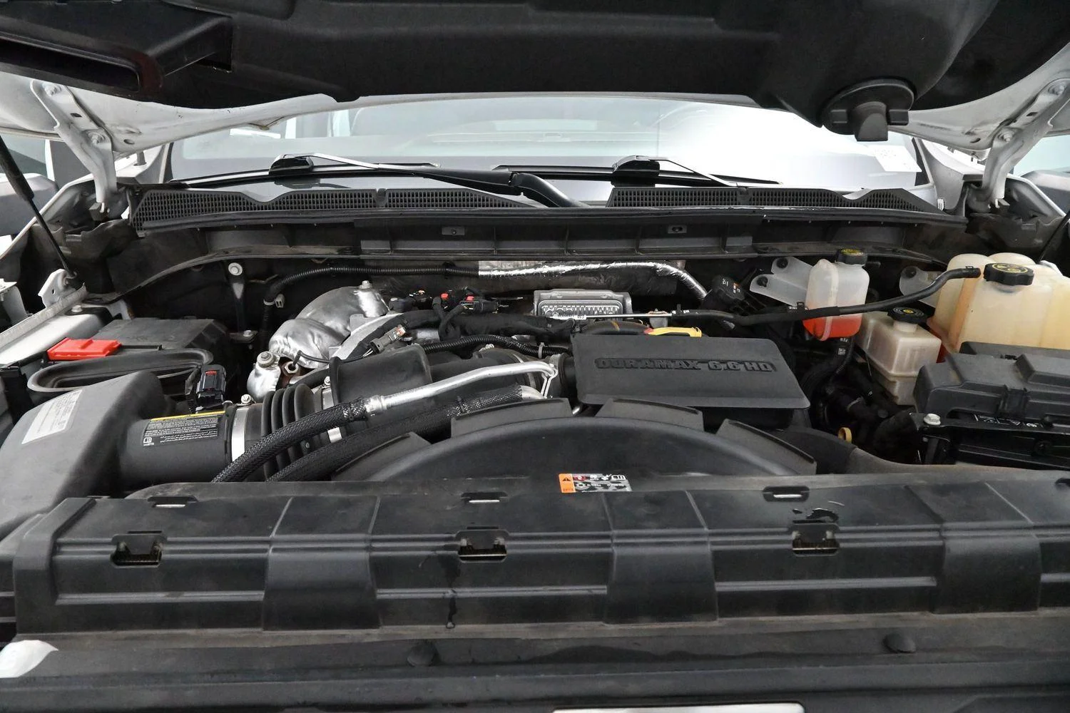 Used 2021 SUMMIT WHITE GMC Denali image 39