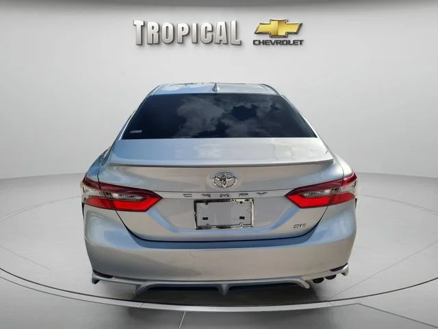 Used 2023  Toyota SE image 4