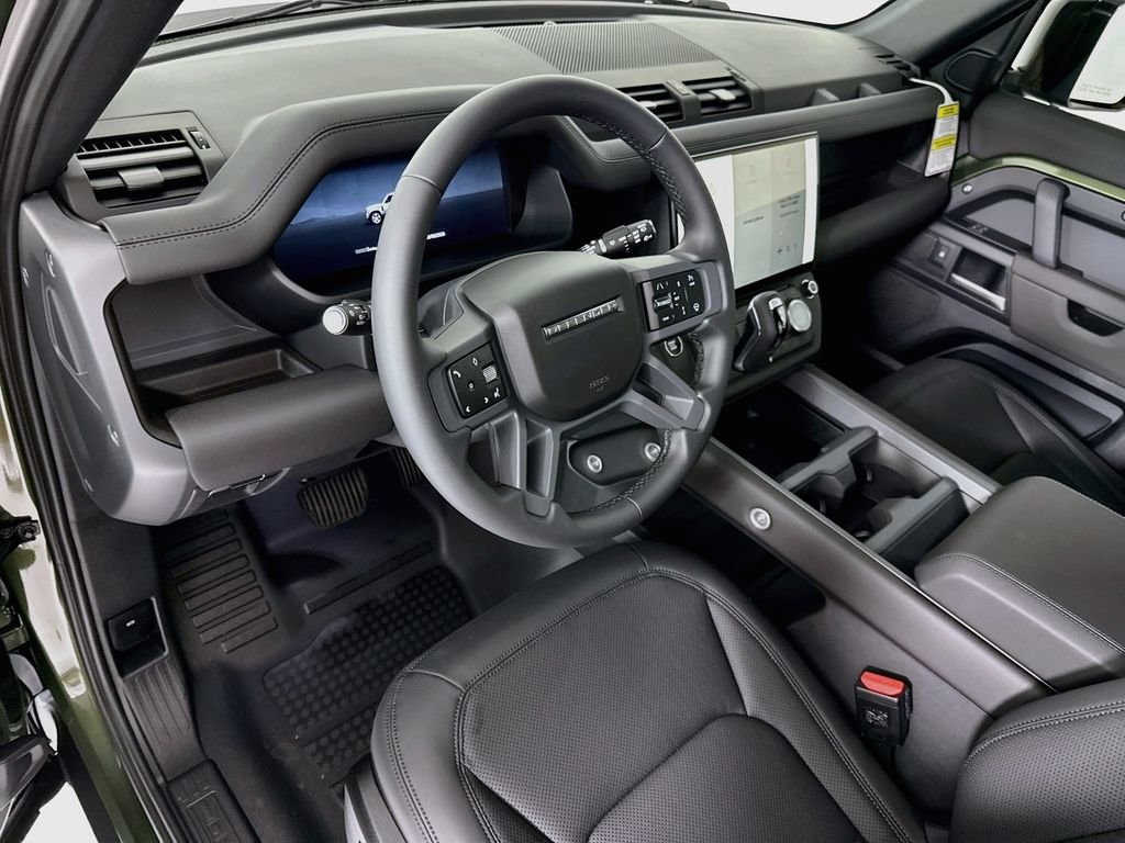 New 2026 Woolstone Green Land Rover S image 9