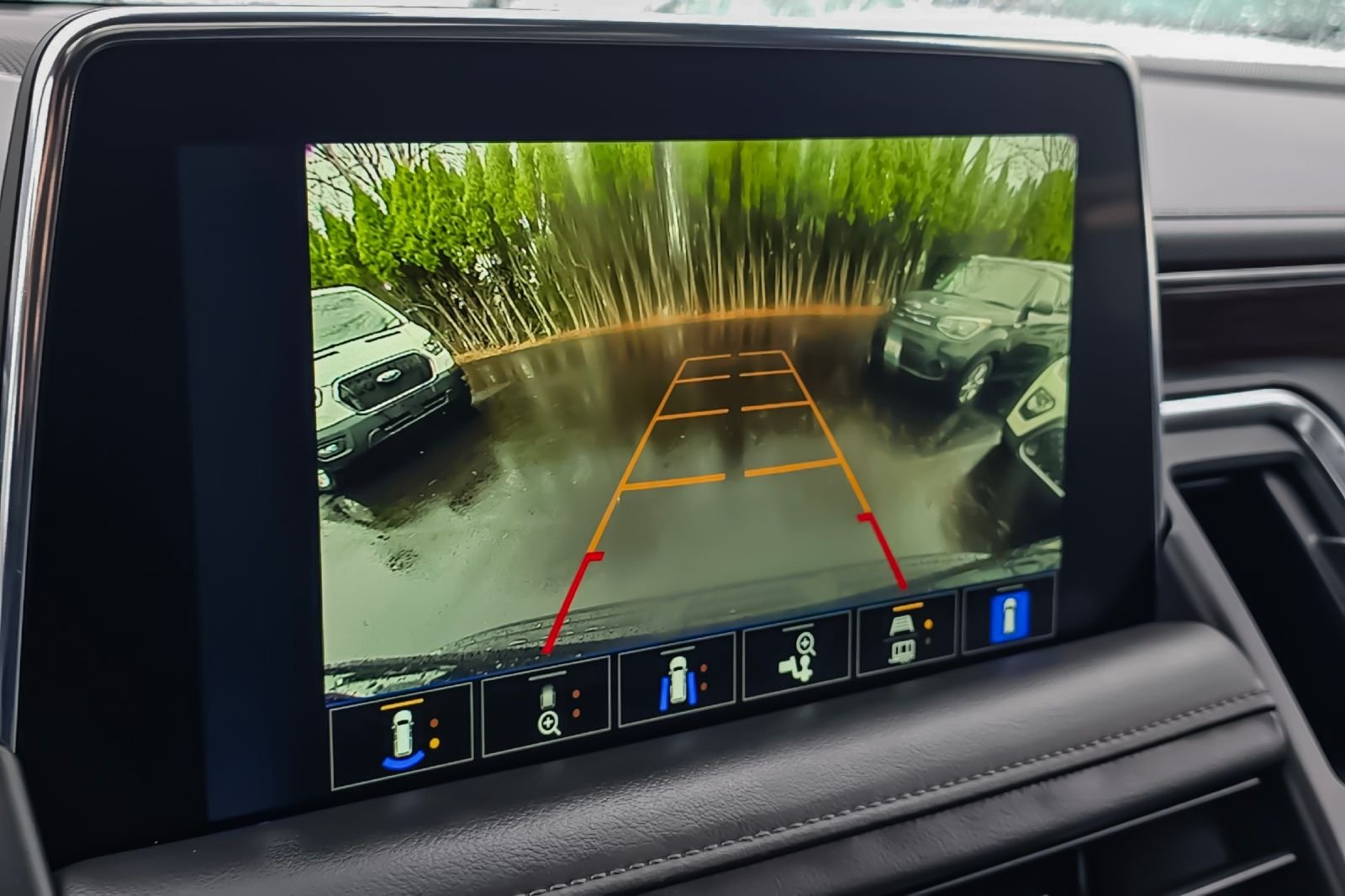 2022 Chevrolet Suburban High Country - Photo 23