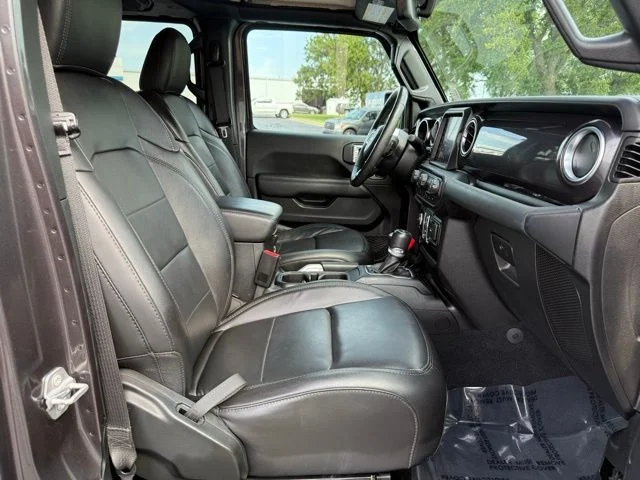 2021 Jeep Wrangler Unlimited Sahara Altitude - Photo 8