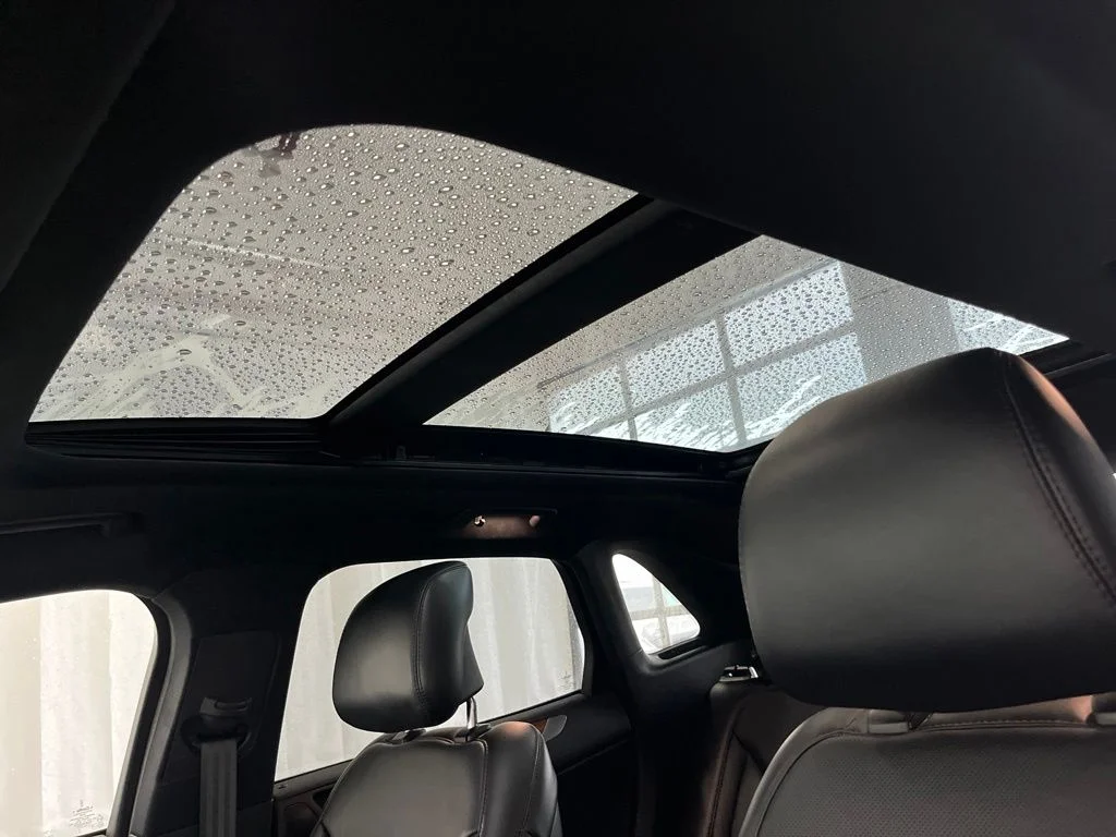 Used 2019 Black Lincoln Reserve image 3