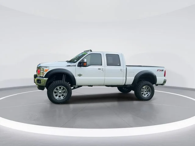 Used 2012 White Ford Lariat image 3
