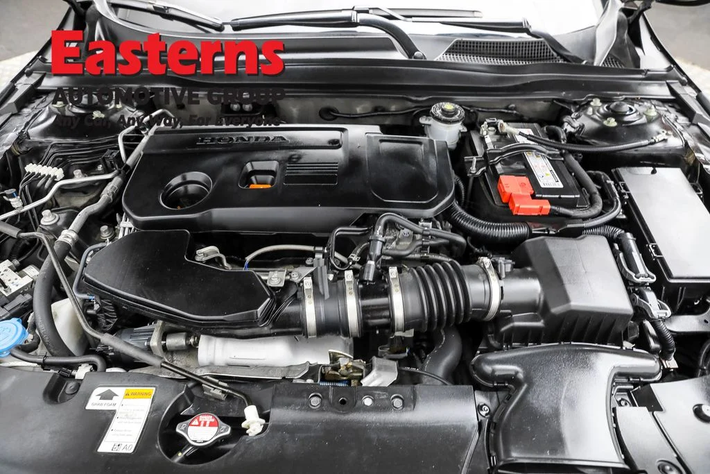 Used 2021 Black Honda Touring 2.0T image 7