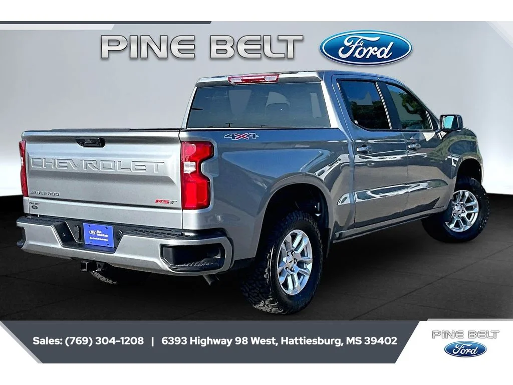 Used 2026 Sterling Gray Metallic Chevrolet RST image 11