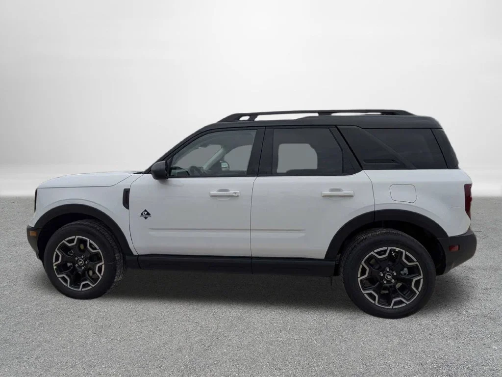 New 2026 Oxford White Ford Outer Banks® image 6