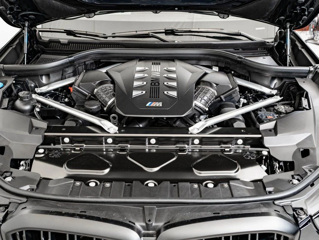 New 2026 Carbon Black Metallic BMW M60i image 49