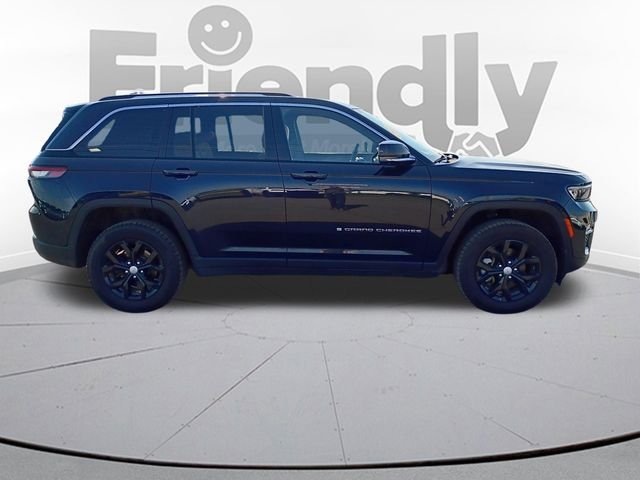 Used 2023 Black Jeep Limited image 4