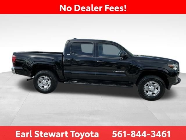 Certified Used 2018 Black Toyota SR5 image 3