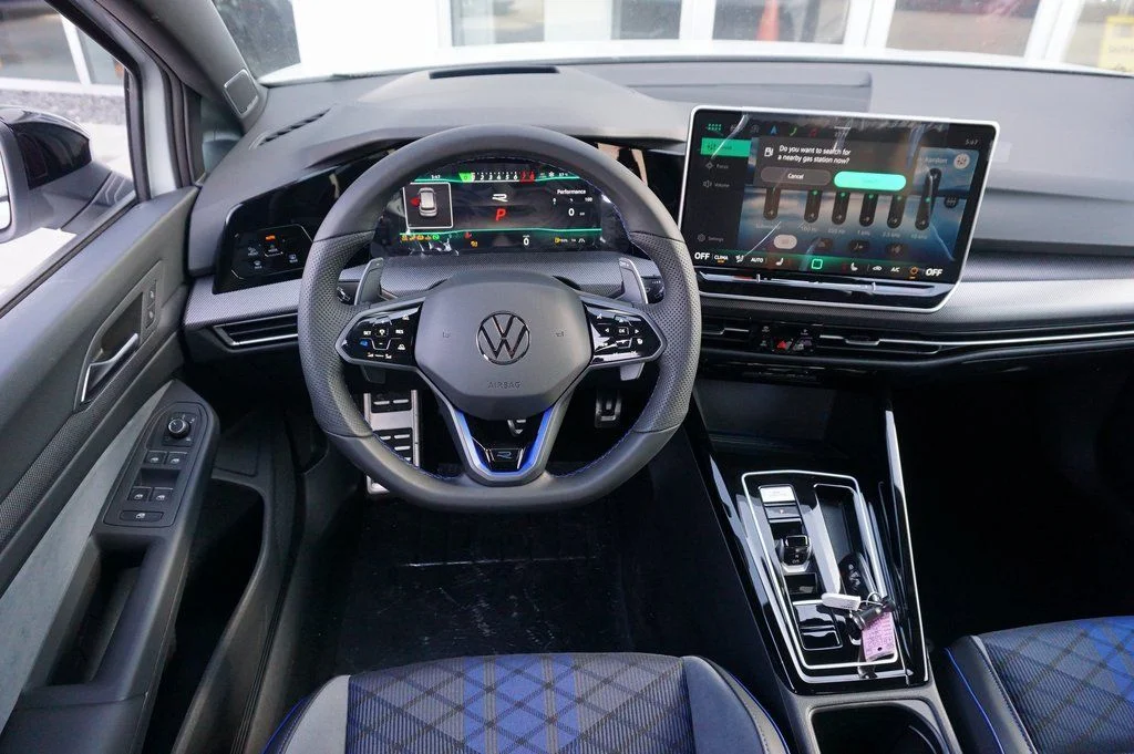 New 2026 White/off-white Volkswagen 2.0T image 13