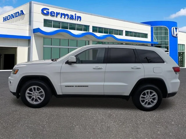 Used 2020 Bright White Clearcoat Jeep Laredo image 8