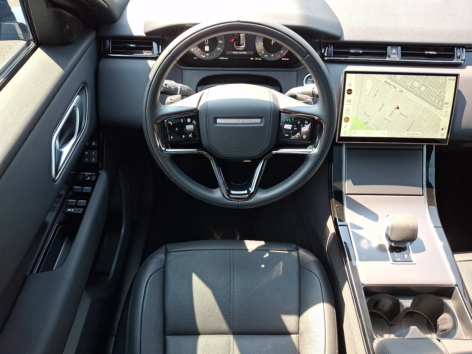 Used 2026 Fuji White   1Aa Land Rover S image 12
