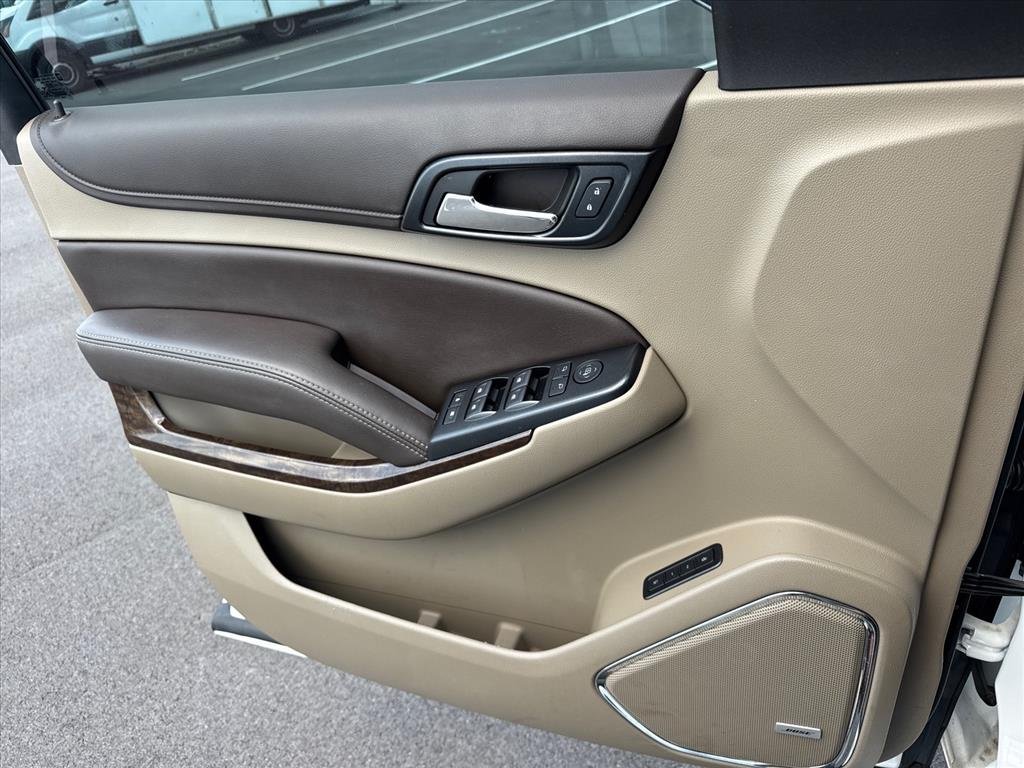 Used 2019 SUMMIT WHITE Chevrolet LT image 23
