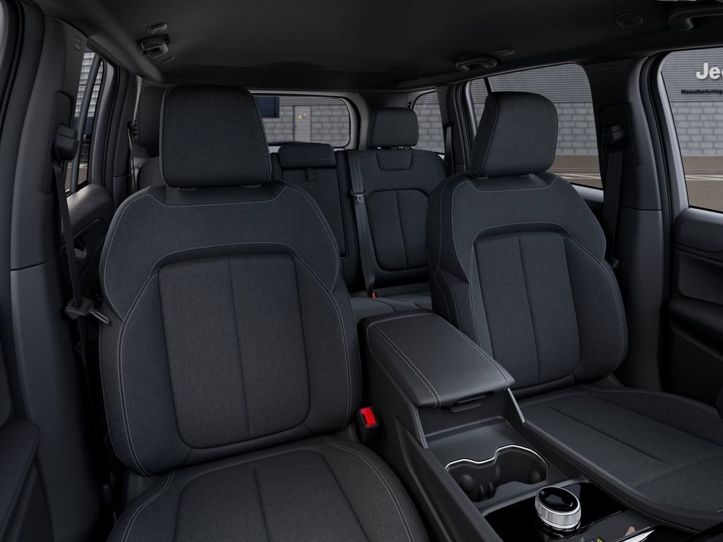 New 2026 Baltic Gray Metallic Clear-Coat Exterior Paint Jeep Laredo X image 16
