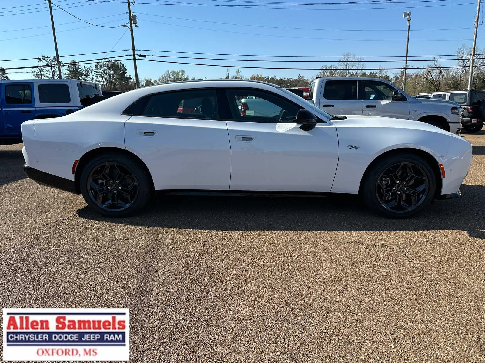 New 2026 White Knuckle Exterior Paint Dodge R/T image 2