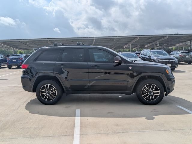 Used 2020 Black Jeep Trailhawk image 6