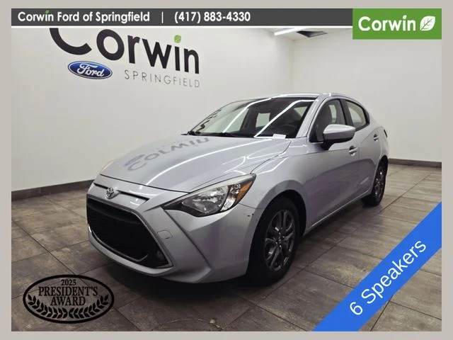 2019 Toyota Yaris LE AT's photo