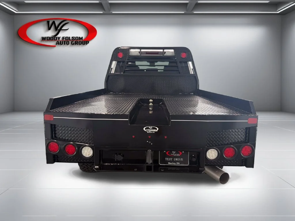 New 2026 Summit White GMC Pro image 6