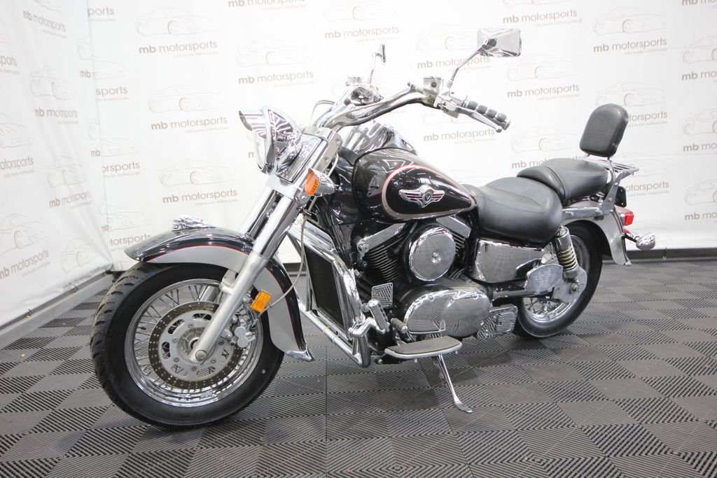 Used 2001 Black Kawasaki Classic image 2