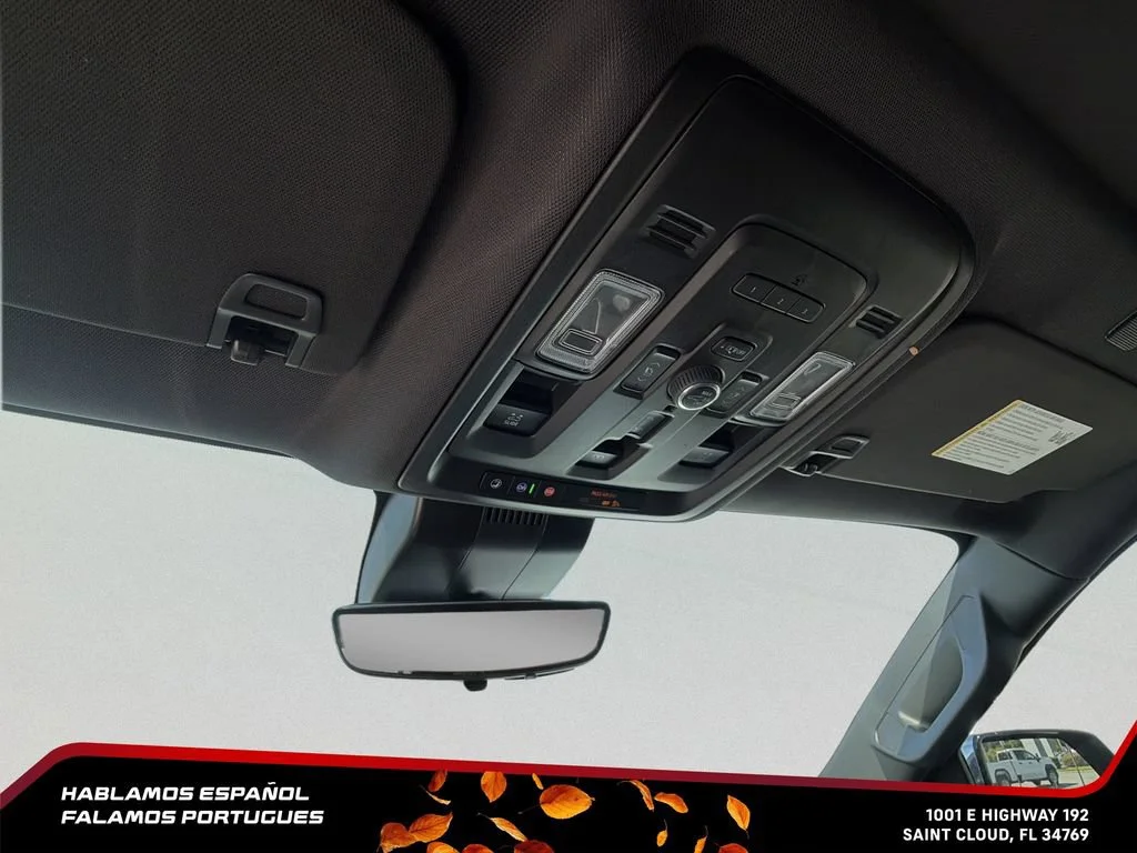 Used 2024 Black Chevrolet Premier image 27