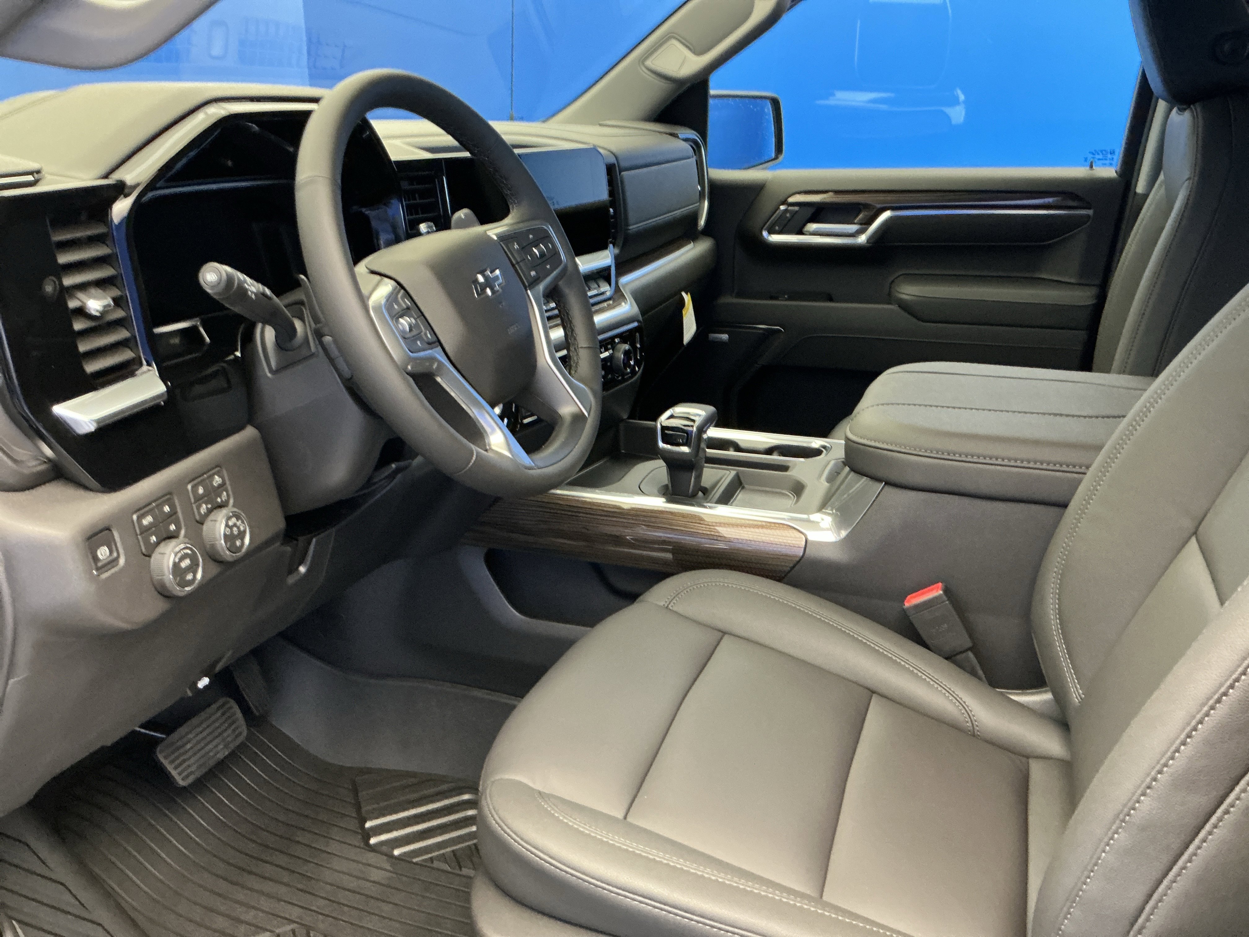 2026 Chevrolet Silverado 1500 LT Trail Boss - Photo 14