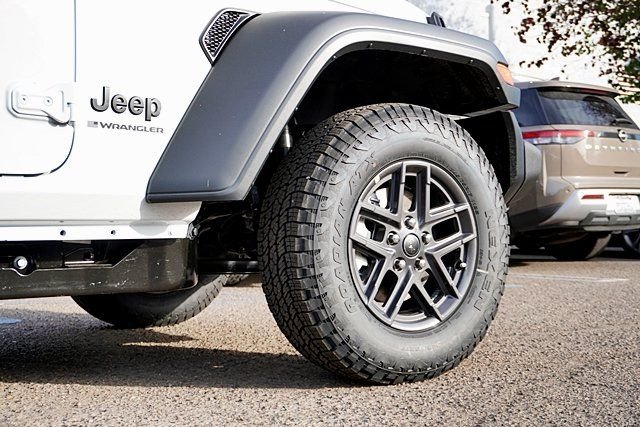 New 2026 Bright White Clear-Coat Exterior Paint Jeep Sport S image 9