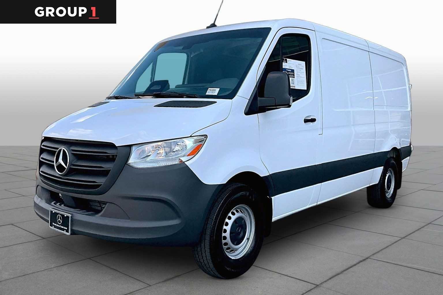 2026 Mercedes-Benz Sprinter Cargo Van Base