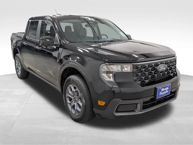 New 2026 Shadow Black Ford XLT image 45