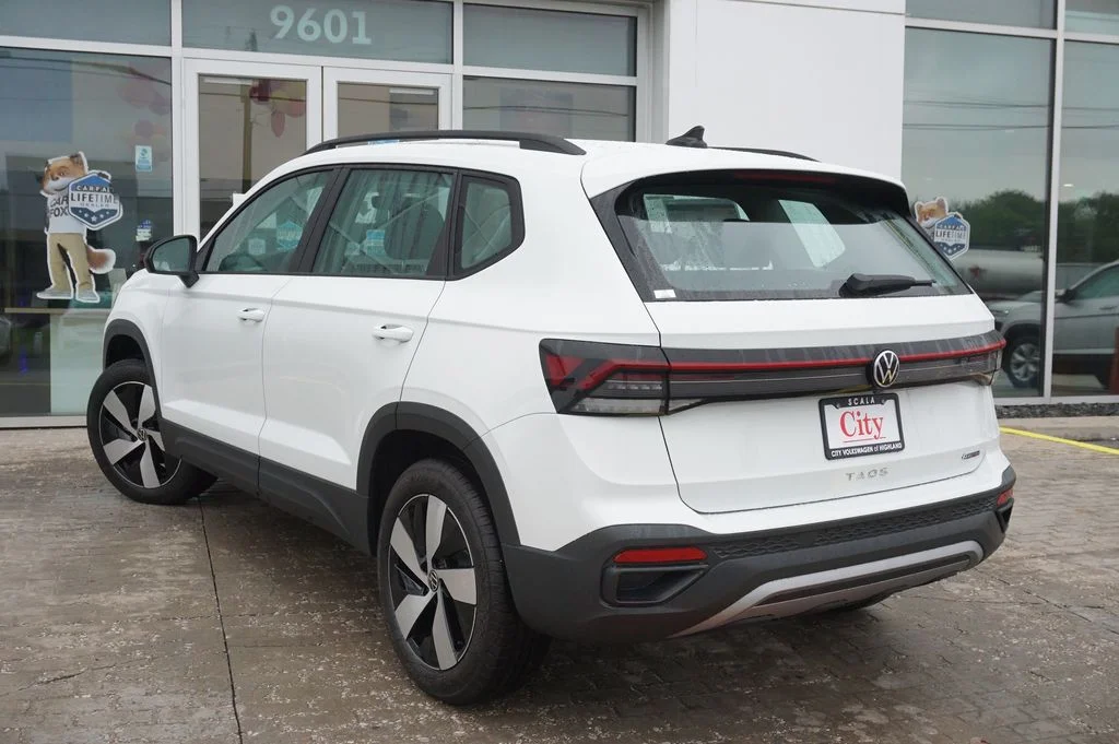 New 2026 White Volkswagen 1.5T S image 7