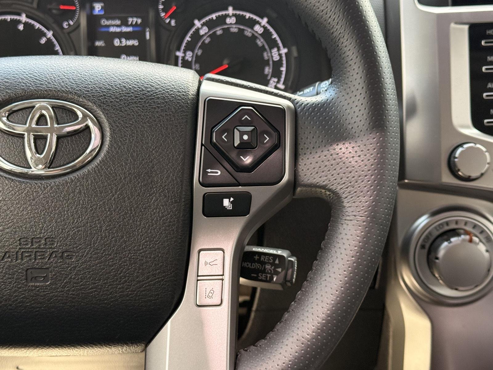 Used 2021 Midnight Black Metallic Toyota SR5 Premium image 25