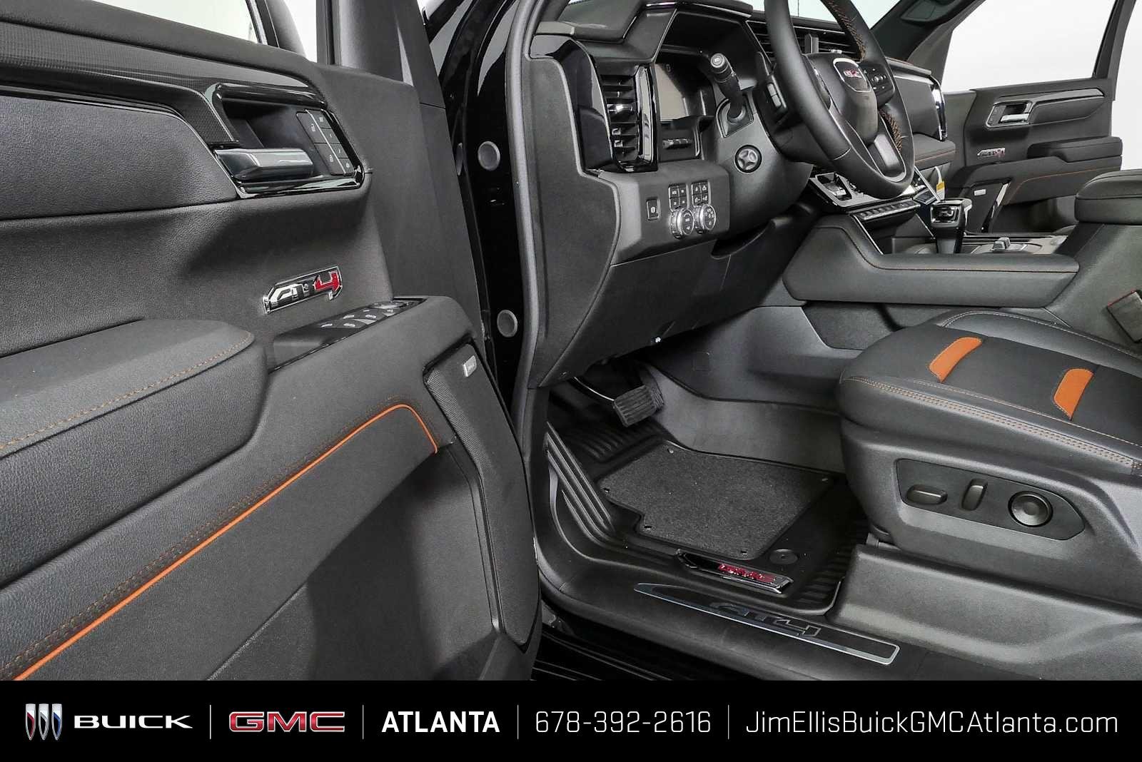 2026 GMC Sierra 1500 AT4 - Photo 8