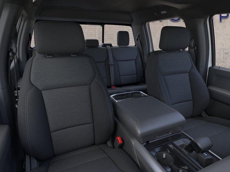 New 2026 Oxford White Ford XLT image 2