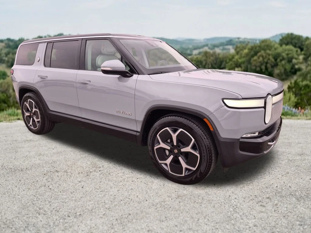 2024 Rivian R1S Adventure Dual-Motor Standard Pack's photo