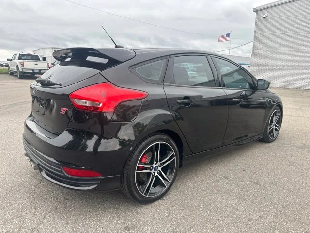 Used 2015 Tuxedo Black Ford ST image 10