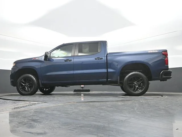 Used 2021 Blue Chevrolet Custom Trail Boss image 20