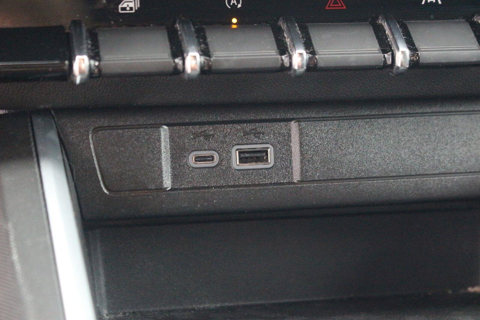 Used 2024 Summit White Chevrolet LT image 27