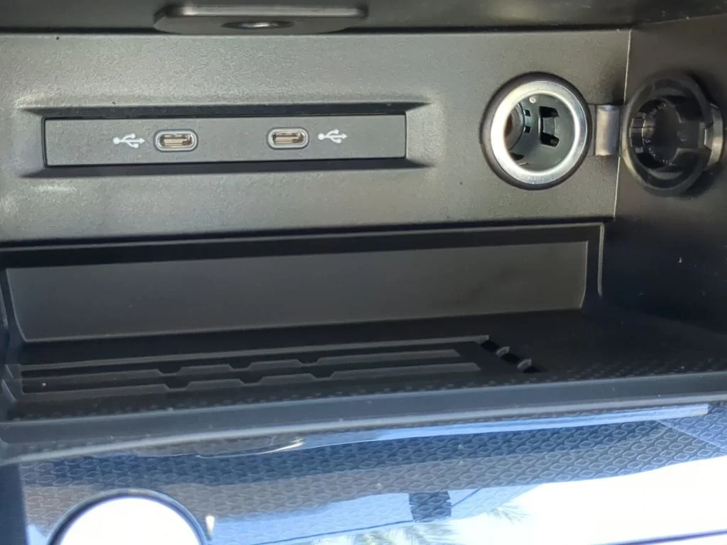 New 2026 Silver Volkswagen 1.5T SE image 23