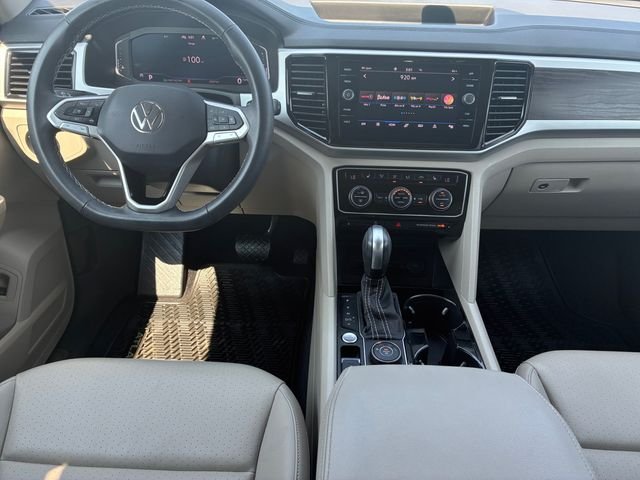 Certified Used 2023 Tourmaline Blue Metallic Volkswagen 3.6L V6 SE w/Technology image 14