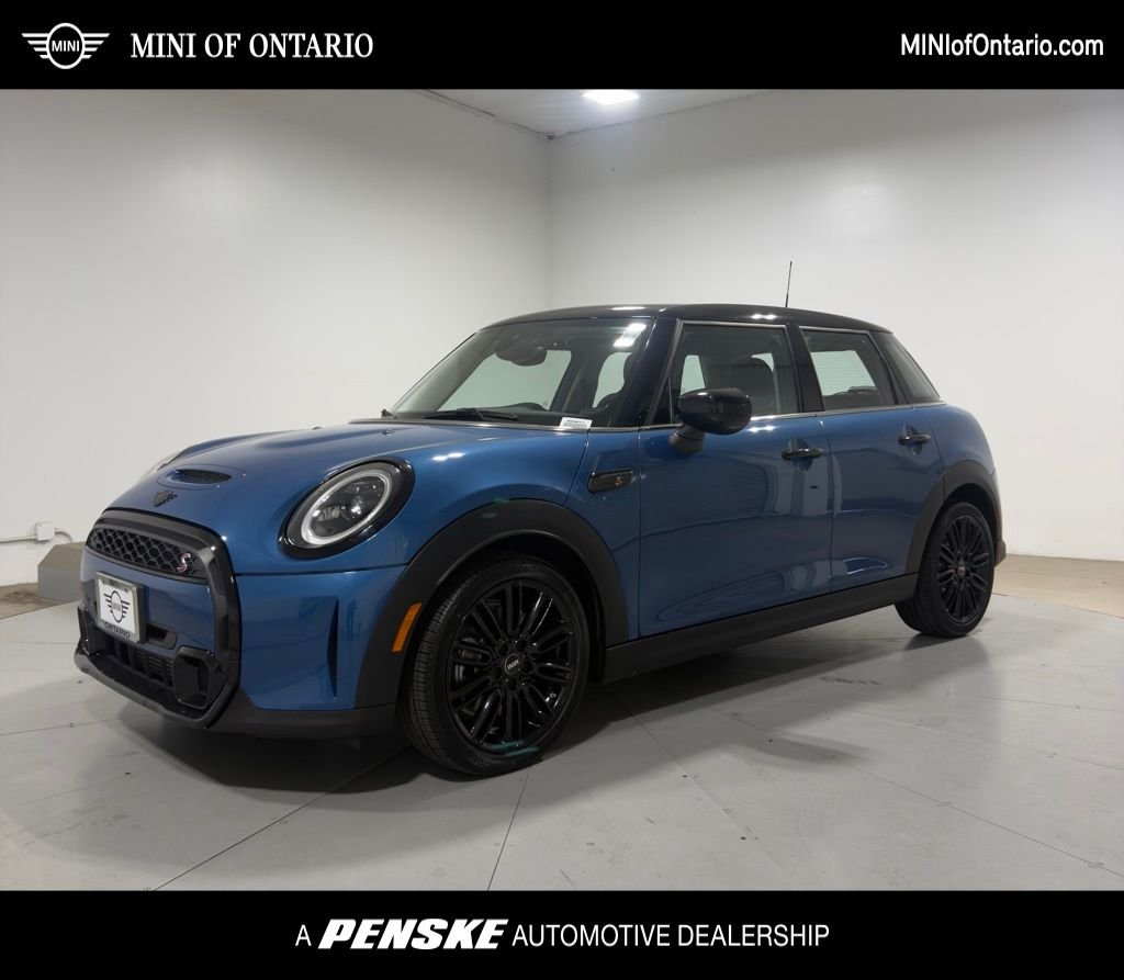 Certified Pre-Owned 2024 MINI Cooper S Signature 4D Hatchback in