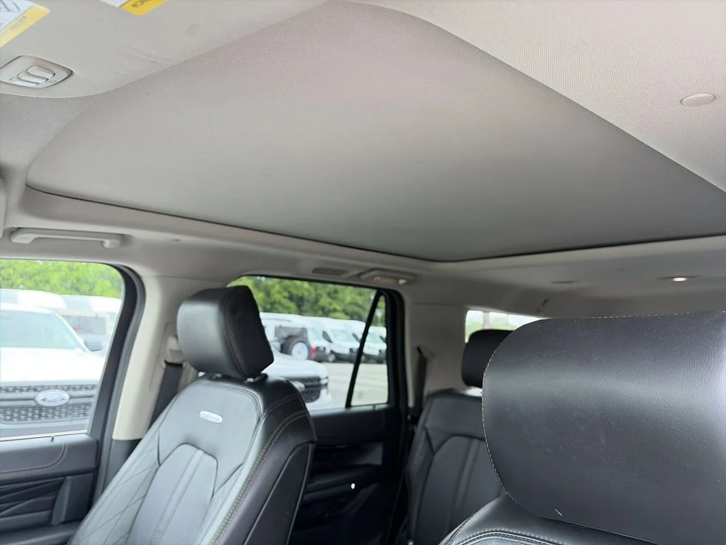Used 2021 White Ford Platinum image 29