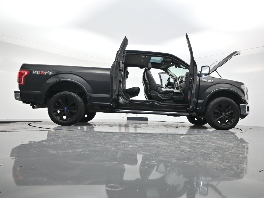 Used 2015 Black Ford Lariat image 59