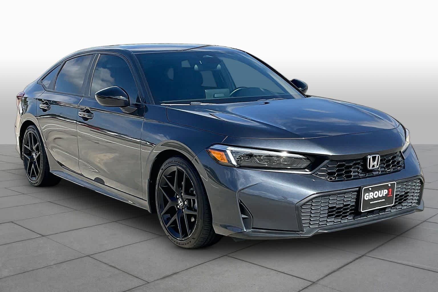 Used 2025 Meteorite Gray Metallic Honda Sport image 3
