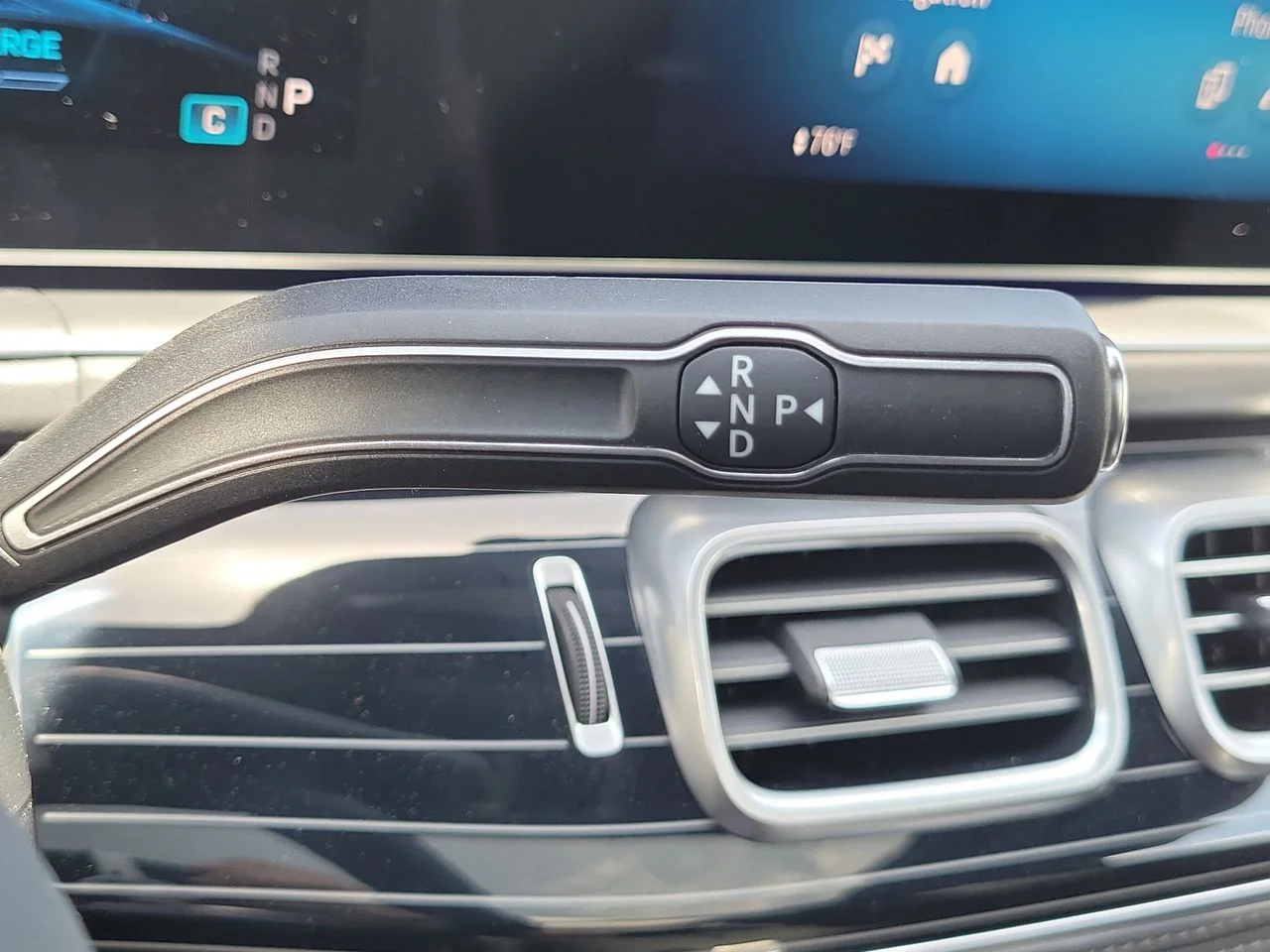 New 2026 Cirrus Silver Metallic Mercedes-Benz AMG® GLE 63 S 4MATIC+ SUV image 30