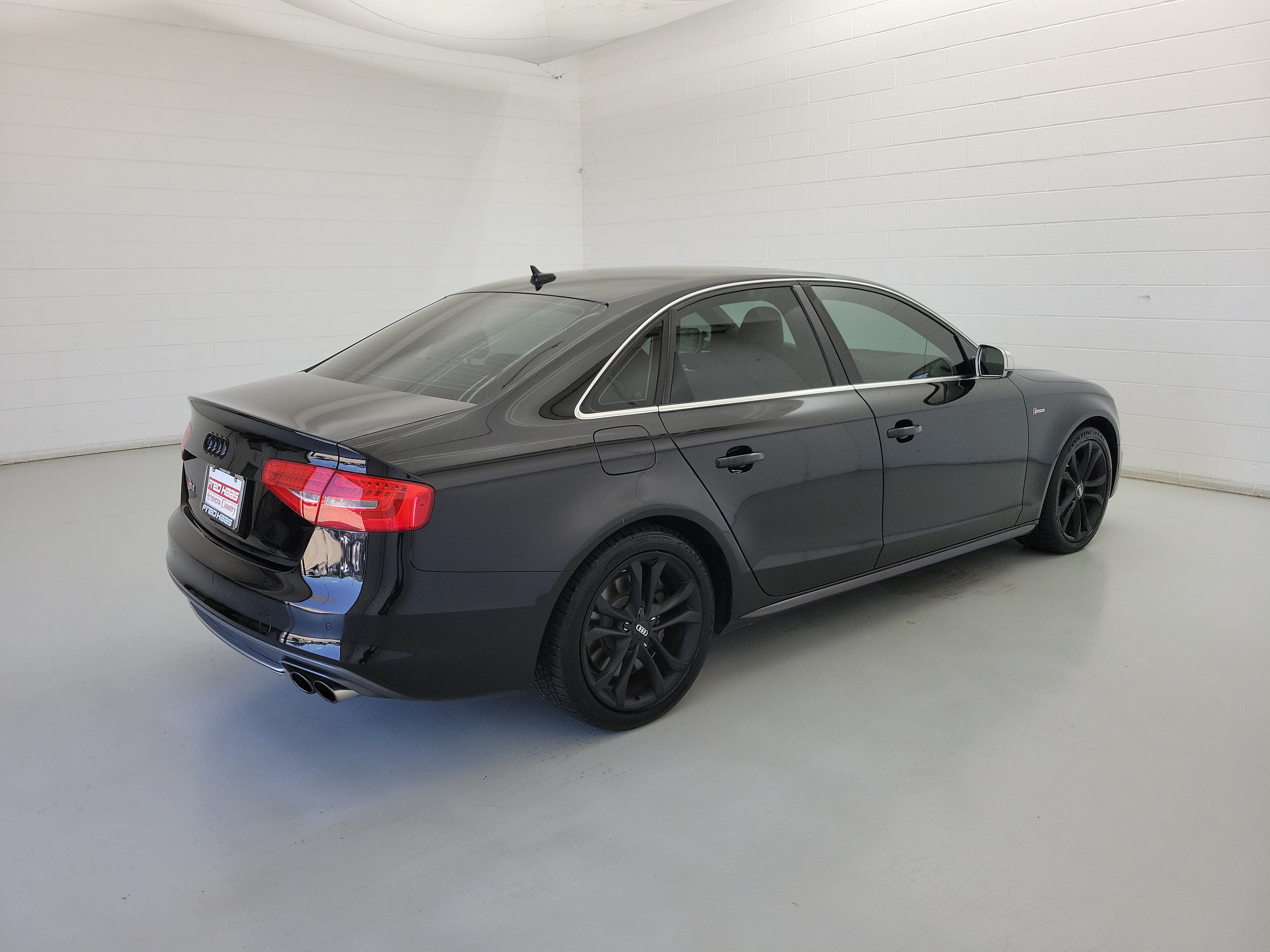 Used 2014 Phantom Black Pearl Audi 3.0T Premium Plus image 6