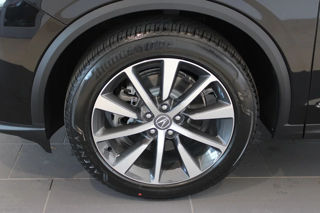 New 2026 Majestic Black Pearl Acura Technology Package image 28
