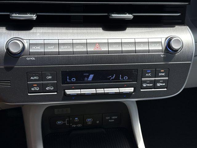 New 2026 Atlas White Hyundai SEL Sport FWD image 24