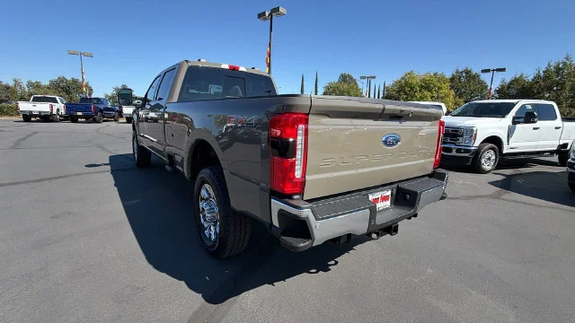 2026 Ford F-350 Super Duty Lariat - Photo 6