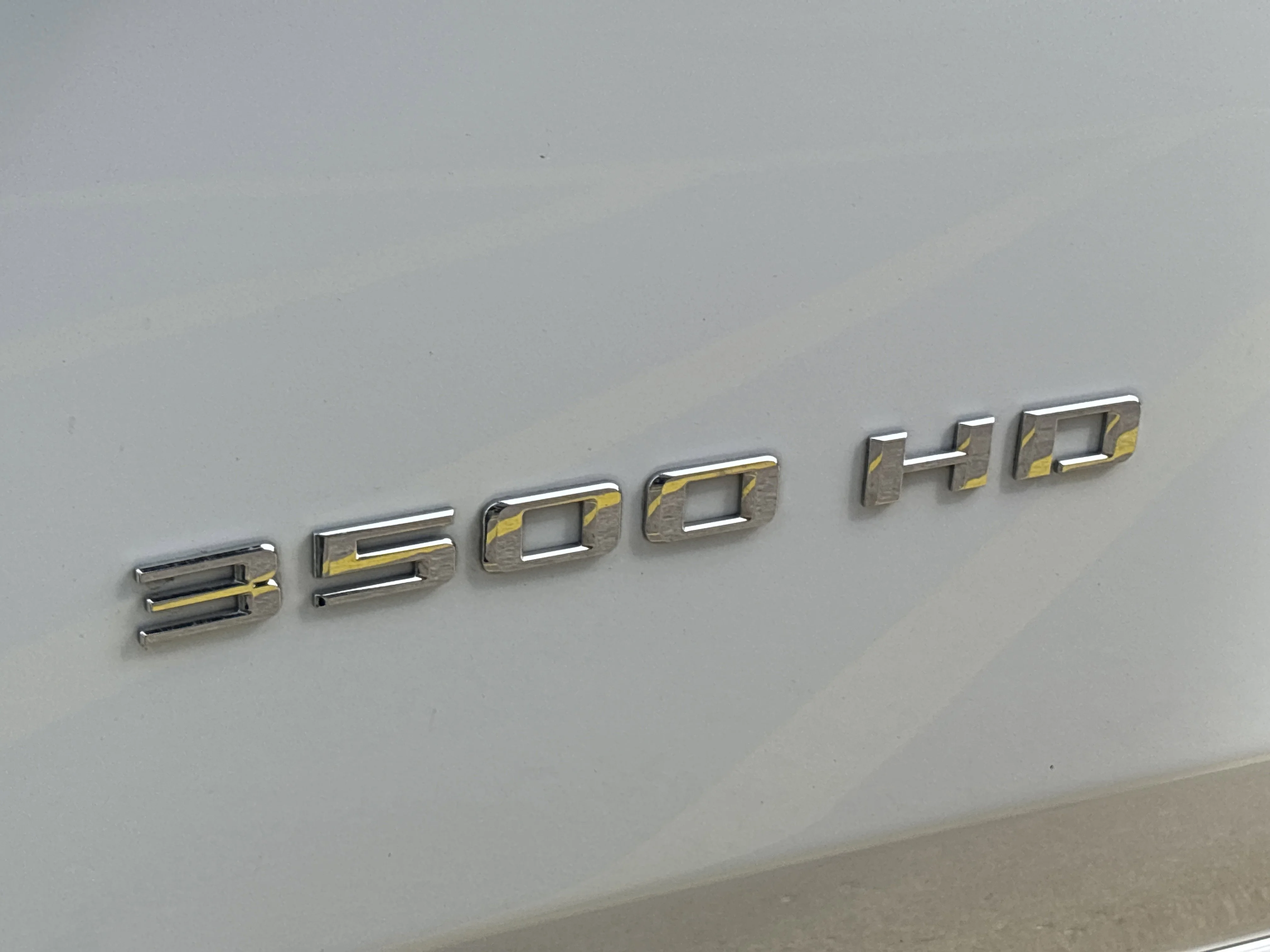 Used 2022 Summit White Chevrolet LTZ 4WD image 17