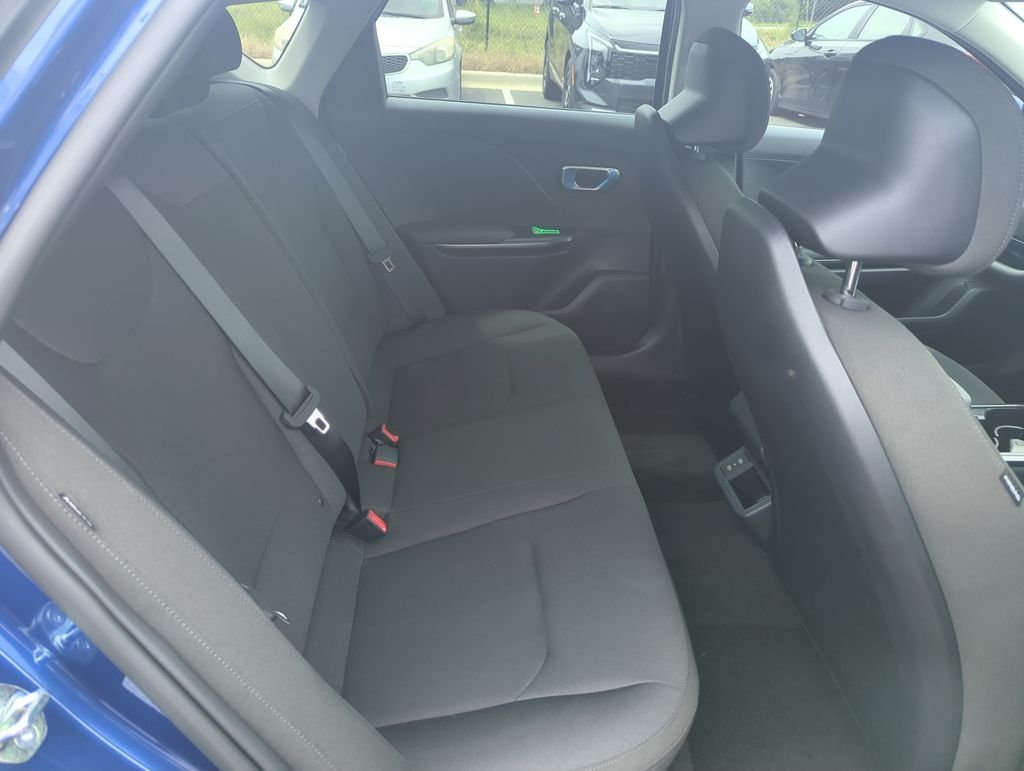 New 2026 Deep Sea Blue Kia LXS image 31