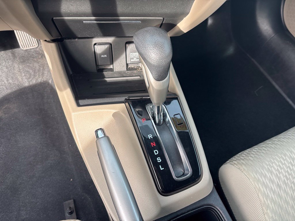 Used 2015 Red Honda LX image 13